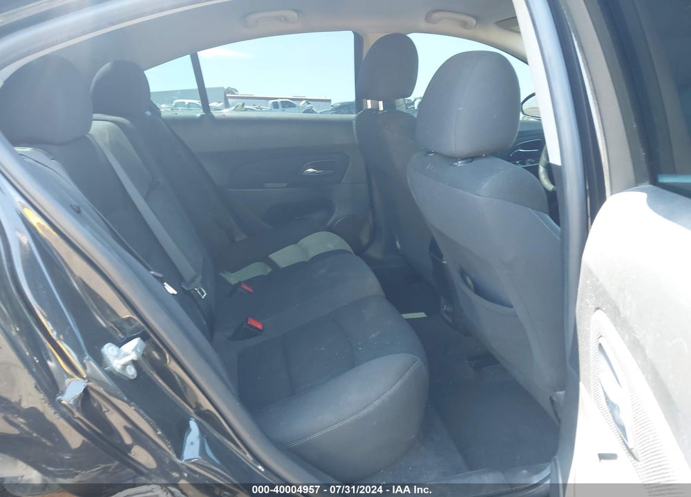 2015 CHEVROLET CRUZE 1LT AUTO VIN: 1G1PC5SB1F7131562