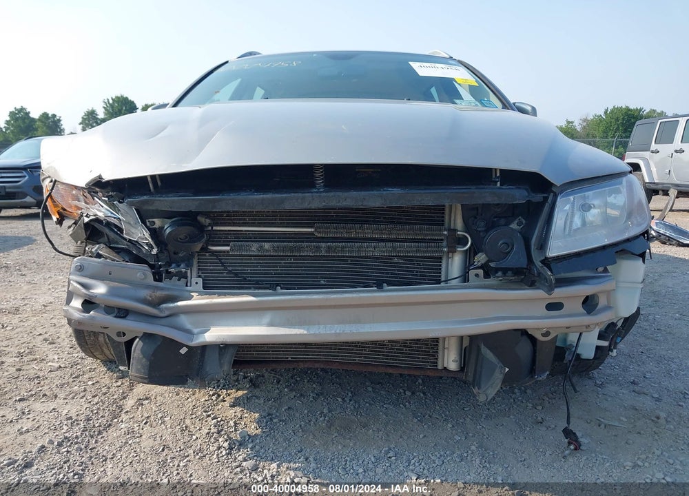 2010 VOLVO V70 3.2/3.2 R-DESIGN VIN: YV1960BW0A1164362