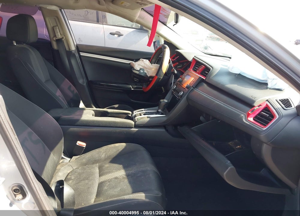 2018 HONDA CIVIC LX VIN: 2HGFC2F58JH546611
