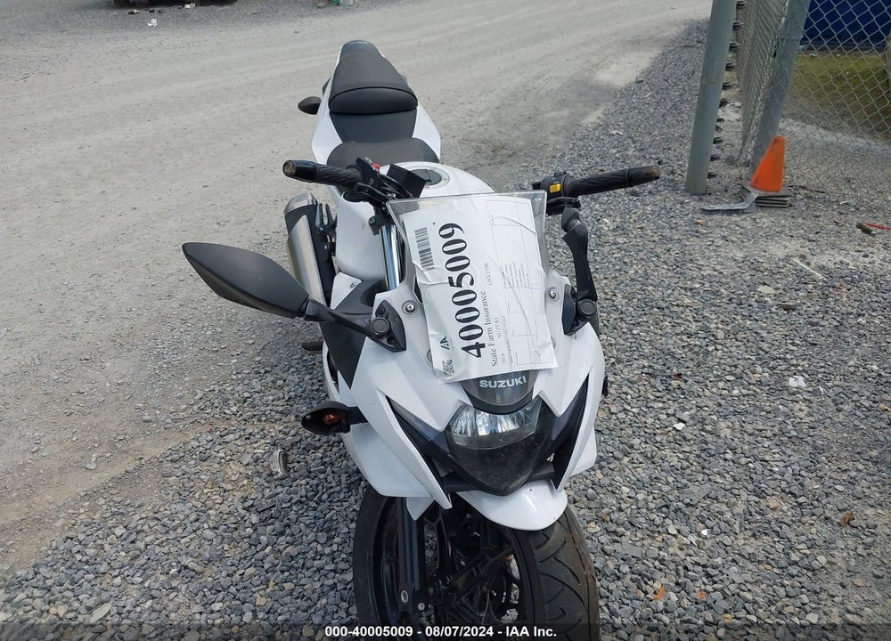 2018 SUZUKI GSX250R VIN: LC6DN11A8J1102069
