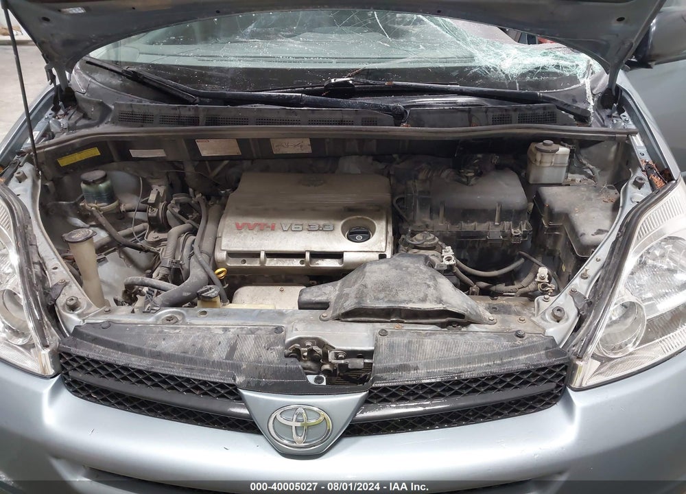 2004 TOYOTA SIENNA LE VIN: 5TDBA23C44S019063