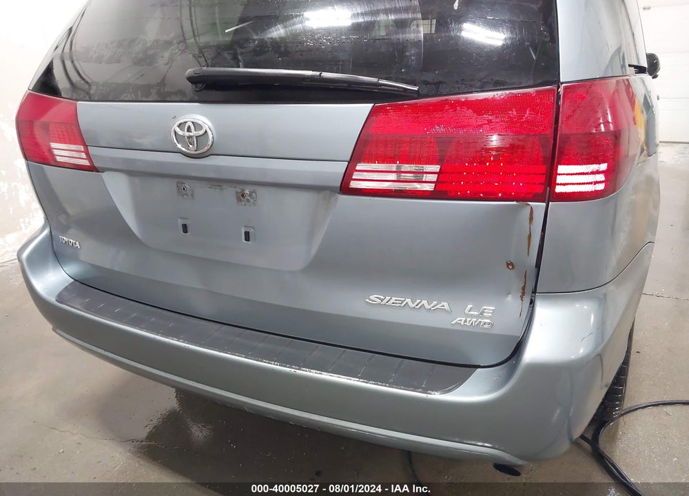 2004 TOYOTA SIENNA LE VIN: 5TDBA23C44S019063