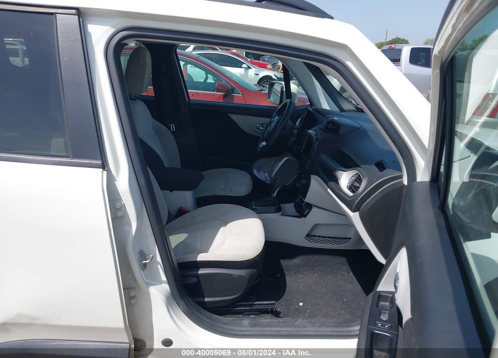 2018 JEEP RENEGADE LATITUDE FWD VIN: ZACCJABB4JPH43545