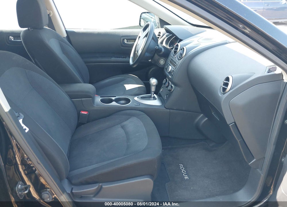 2013 NISSAN ROGUE S VIN: JN8AS5MT0DW026363
