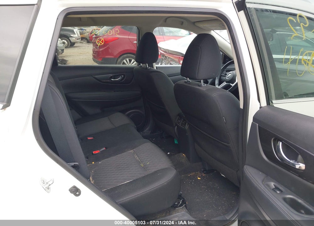 2017 NISSAN ROGUE SV VIN: KNMAT2MT3HP510292