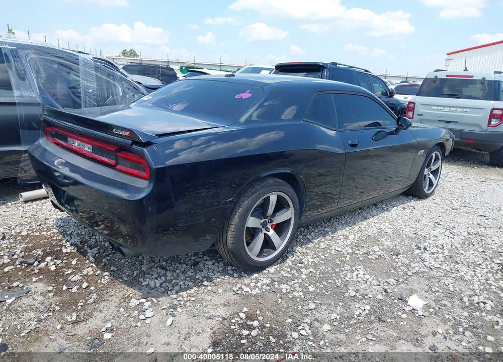 2014 DODGE CHALLENGER SRT8 VIN: 2C3CDYCJ5EH104043