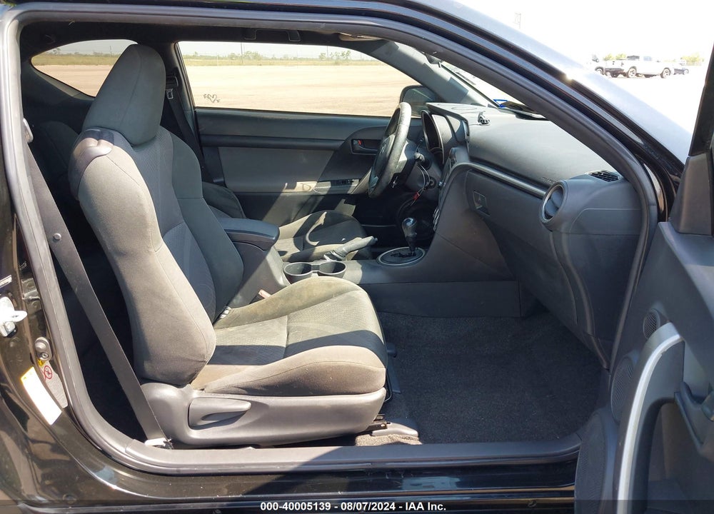2013 SCION TC VIN: JTKJF5C71D3062805