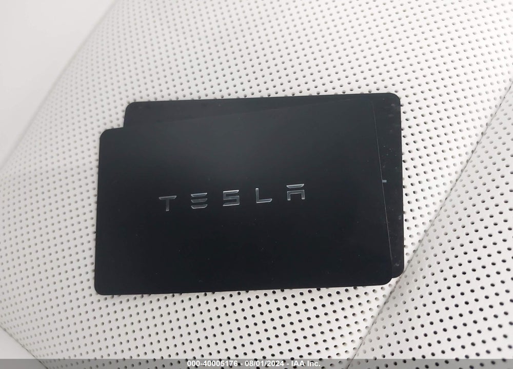 2024 TESLA MODEL 3 LONG RANGE DUAL MOTOR ALL-WHEEL DRIVE VIN: 5YJ3E1EB9RF792100