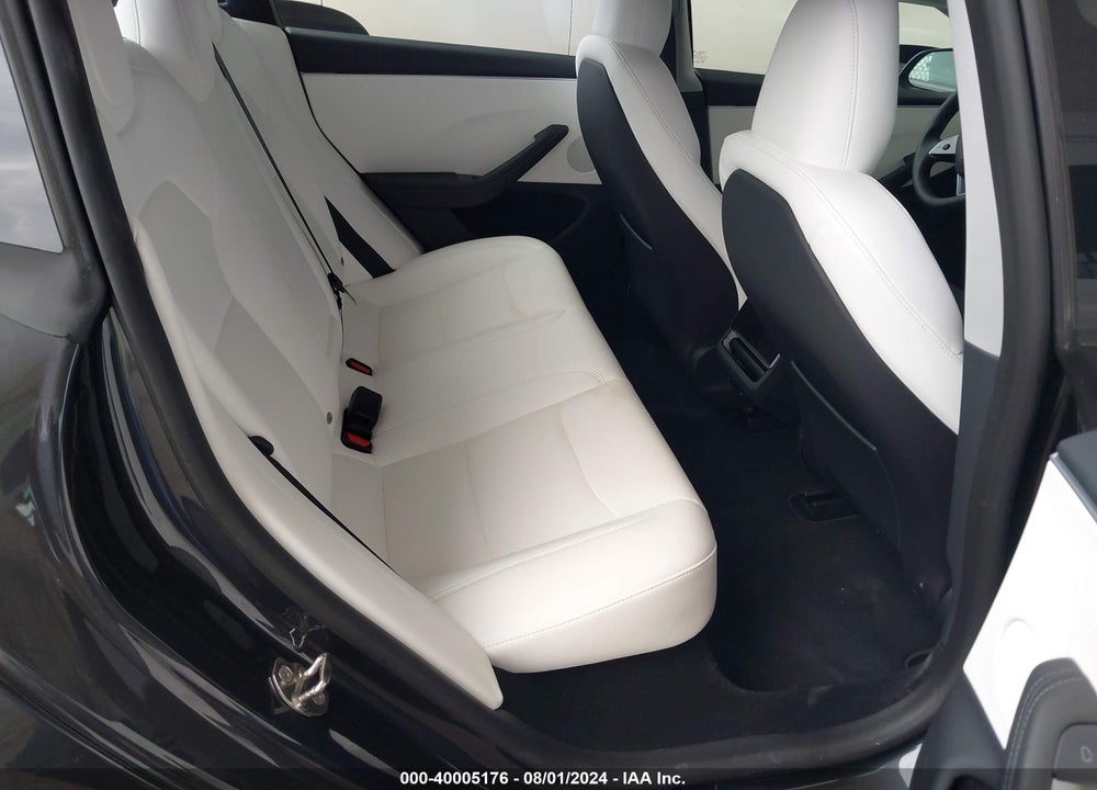 2024 TESLA MODEL 3 LONG RANGE DUAL MOTOR ALL-WHEEL DRIVE VIN: 5YJ3E1EB9RF792100