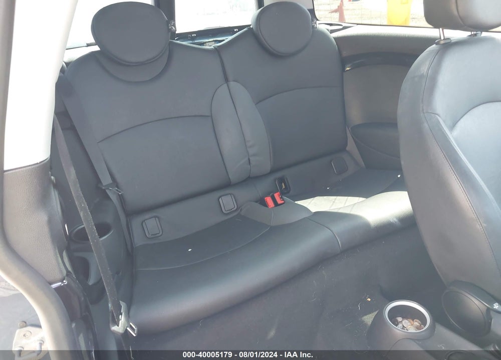 2010 MINI COOPER S CLUBMAN VIN: WMWMM3C59ATP94069