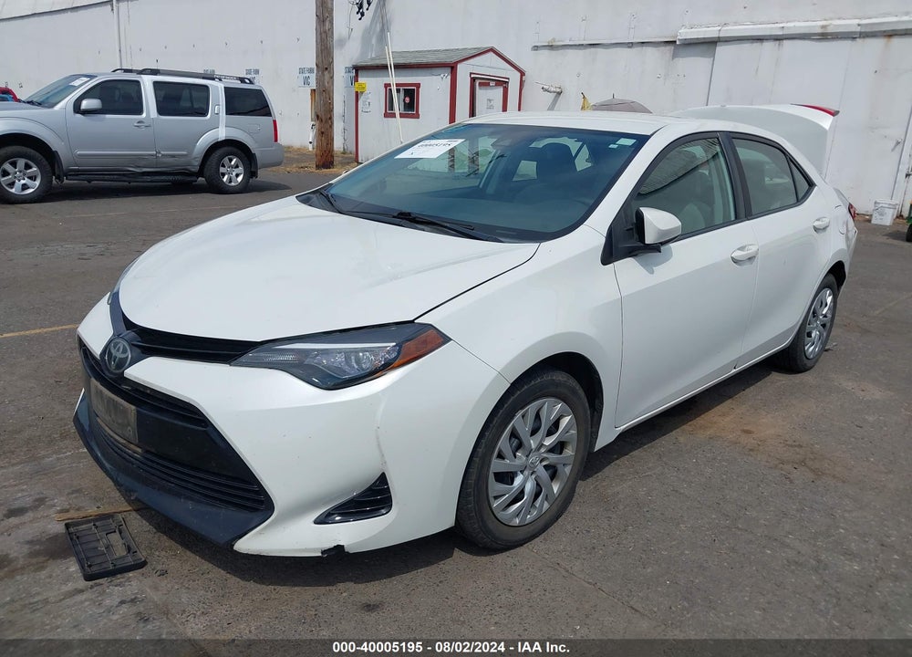 2017 TOYOTA COROLLA LE VIN: 5YFBURHE8HP605340