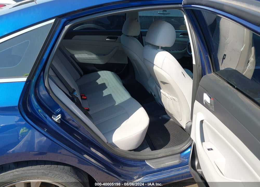 2018 HYUNDAI SONATA VIN: 5NPE34AF6JH650320
