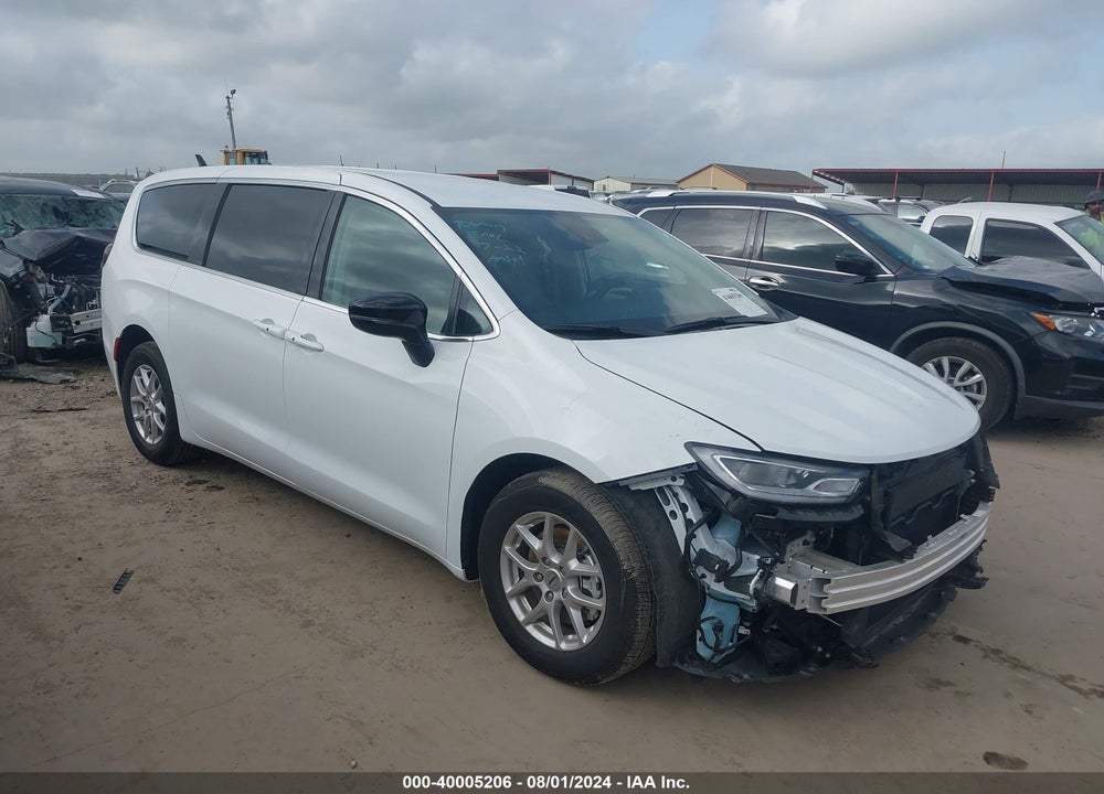 2024 CHRYSLER PACIFICA TOURING L VIN: 2C4RC1BG3RR125219