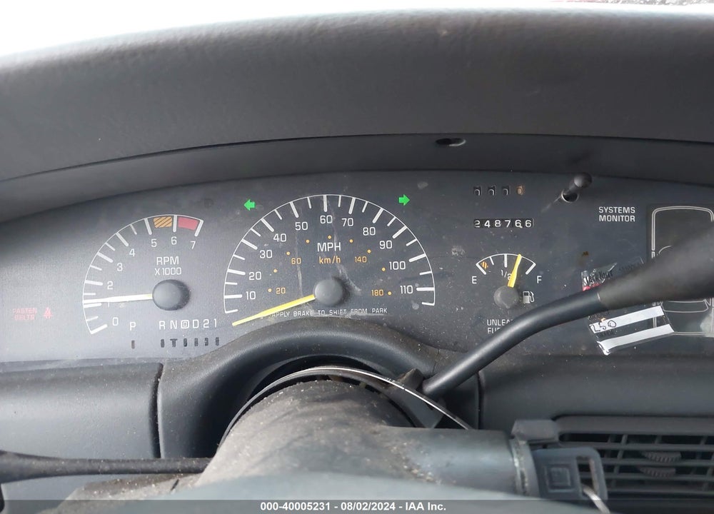 1998 PONTIAC BONNEVILLE SE VIN: 1G2HX52K5WH207220