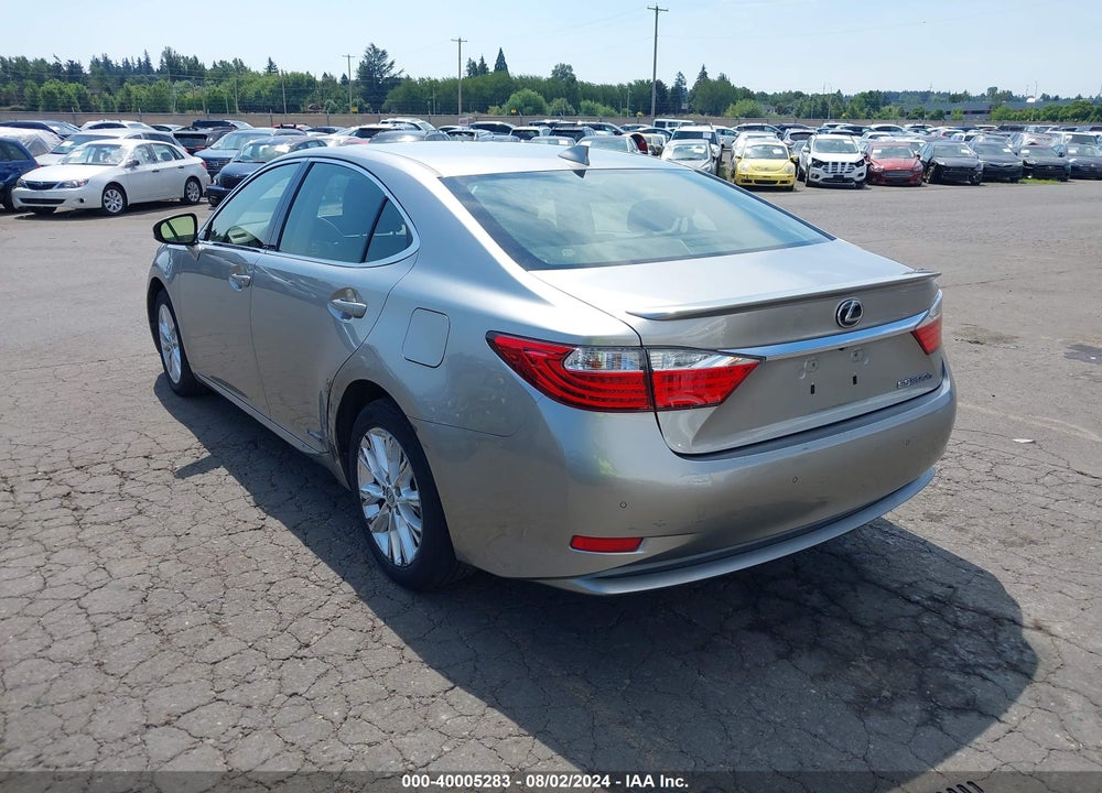 2015 LEXUS ES 300H VIN: JTHBW1GG4F2083704