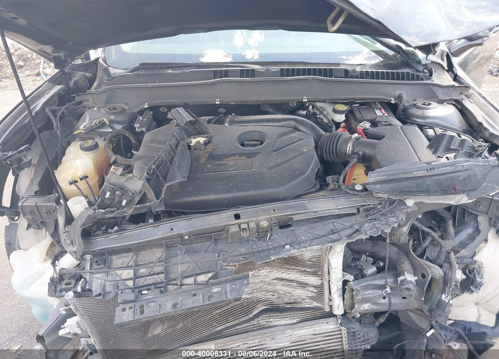 2015 FORD FUSION SE VIN: 3FA6P0H99FR105658