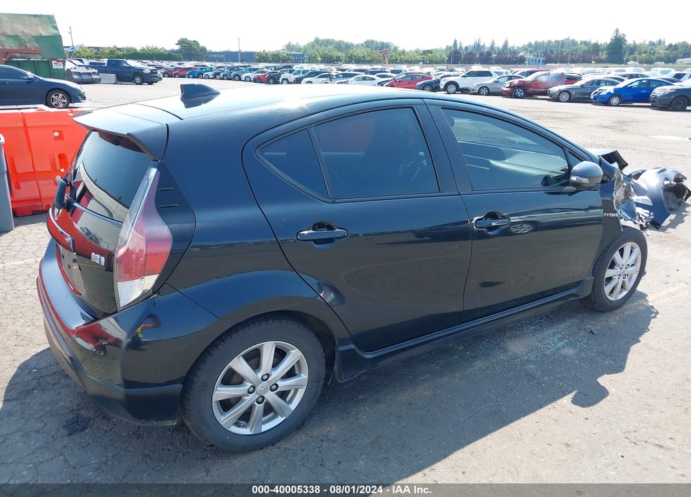 2017 TOYOTA PRIUS C FOUR VIN: JTDKDTB39H1595992
