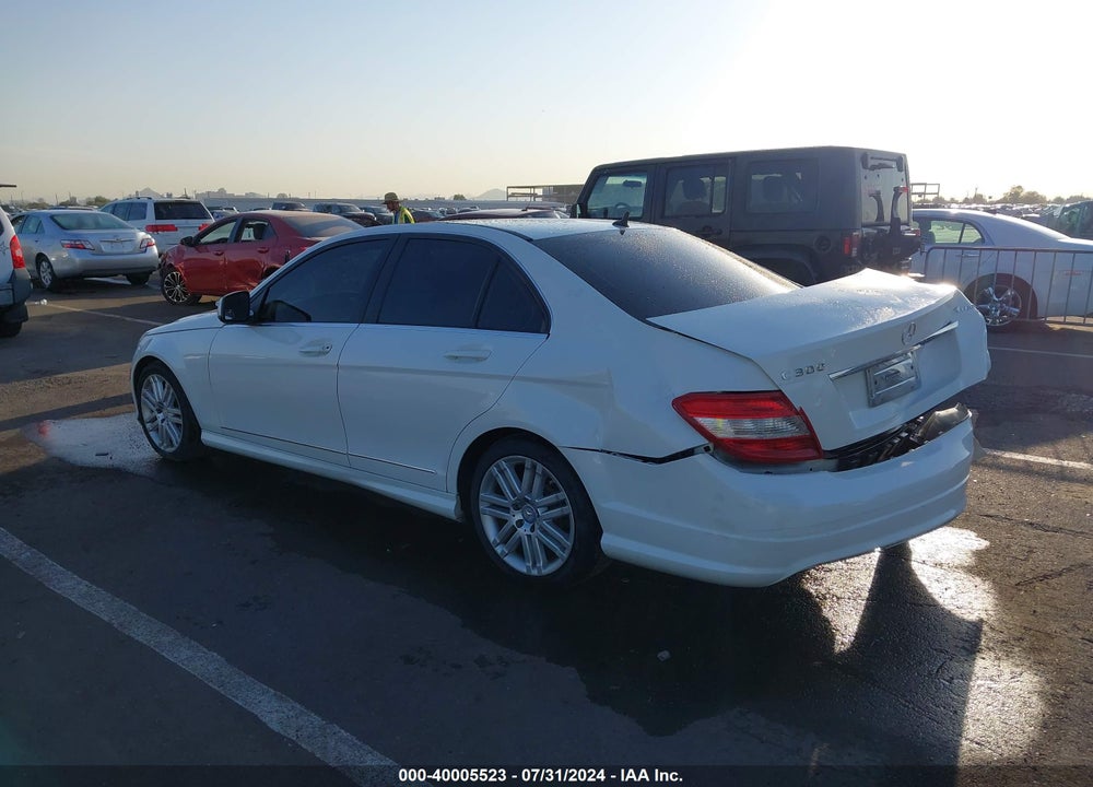 2008 MERCEDES-BENZ C 300 LUXURY/SPORT VIN: WDDGF54X68R016637