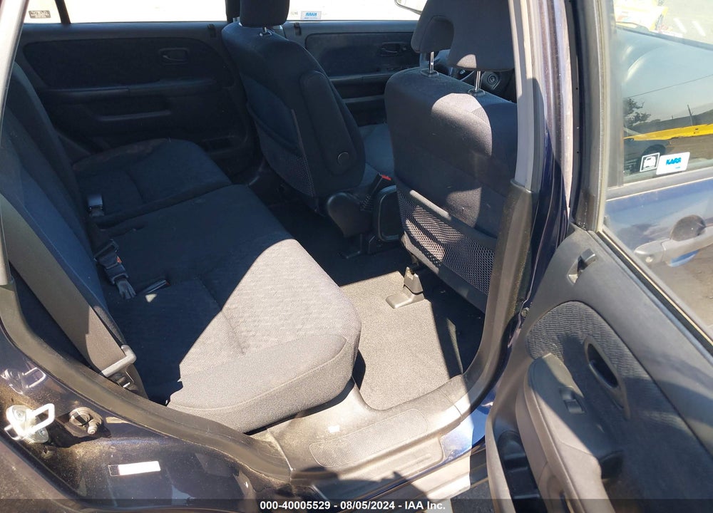 2006 HONDA CR-V LX VIN: JHLRD78596C005082