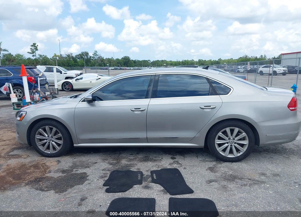 2012 VOLKSWAGEN PASSAT 2.5L SEL VIN: 1VWCH7A39CC038799