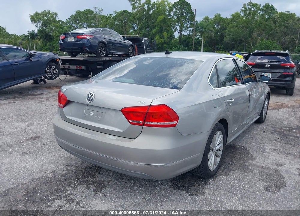 2012 VOLKSWAGEN PASSAT 2.5L SEL VIN: 1VWCH7A39CC038799