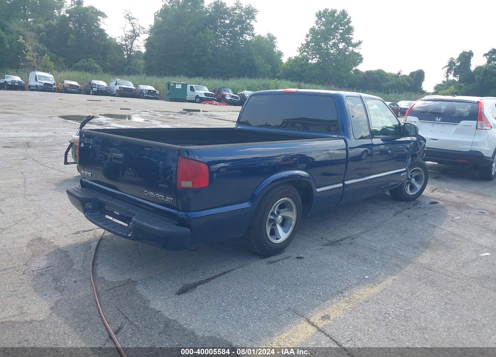 2003 CHEVROLET S-10 LS VIN: 1GCCS19H138280474