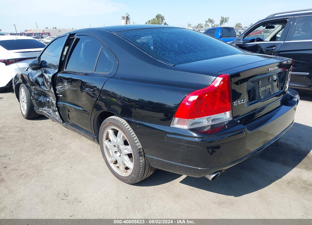 2006 VOLVO S60 2.5T VIN: YV1RS592062542483