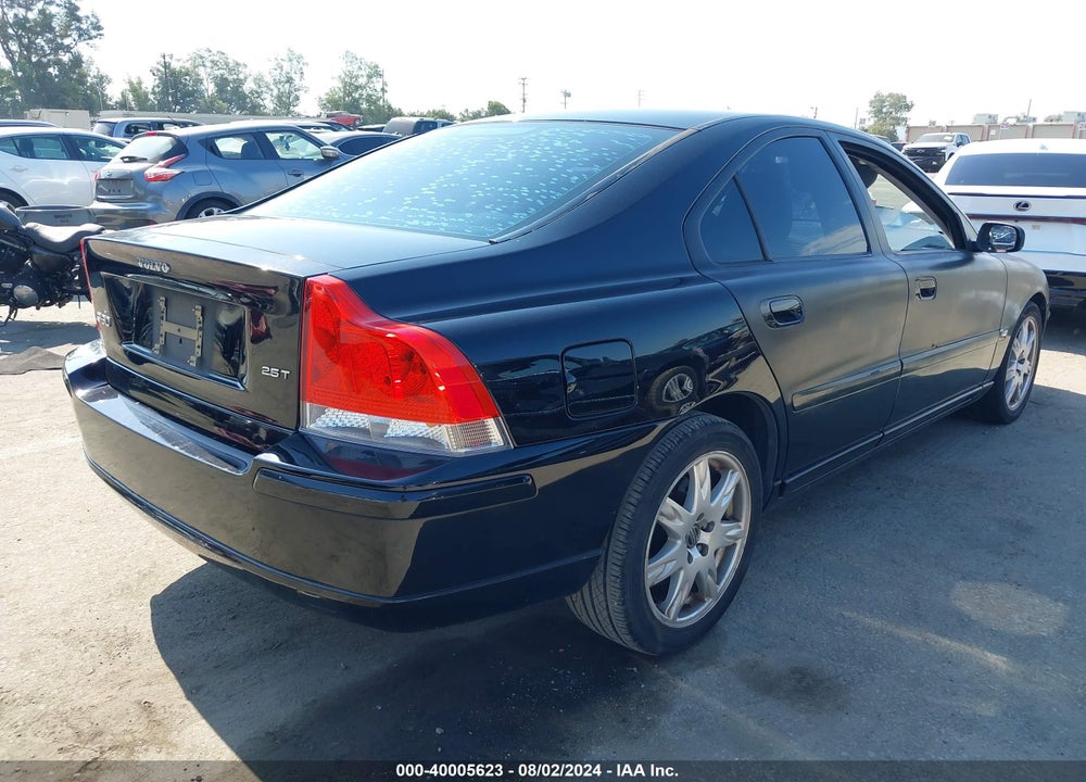 2006 VOLVO S60 2.5T VIN: YV1RS592062542483