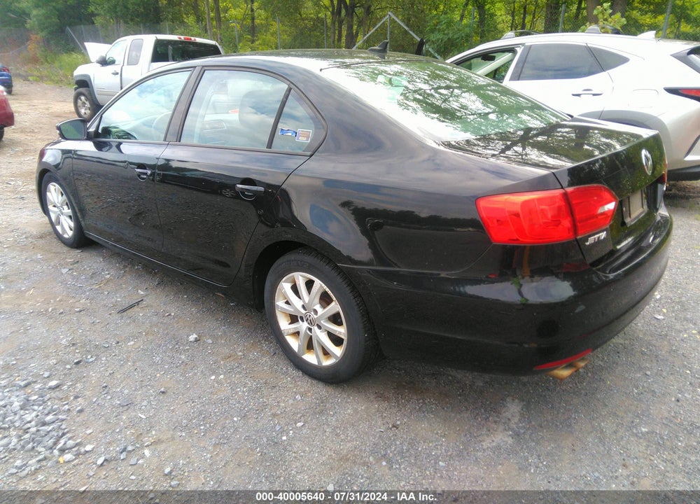 2012 VOLKSWAGEN JETTA 2.5L SE VIN: 3VWDP7AJ9CM455358