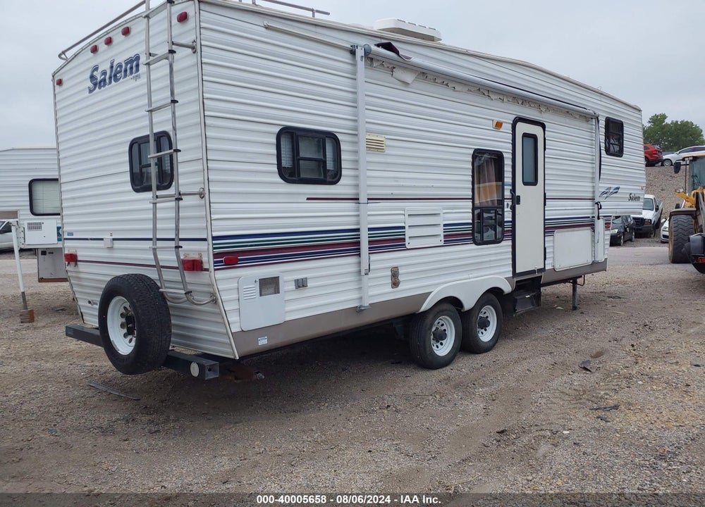2002 FOREST RIVER SALEM M-27RKSS VIN: 4X4FSMC212B011177