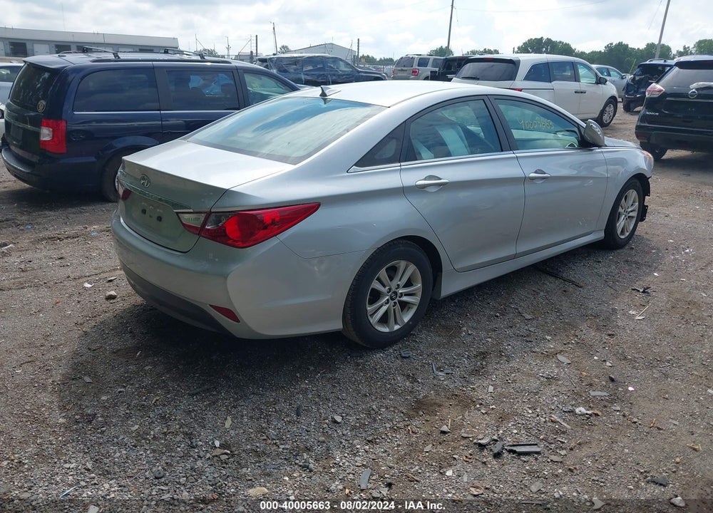 2014 HYUNDAI SONATA GLS VIN: 5NPEB4ACXEH862572