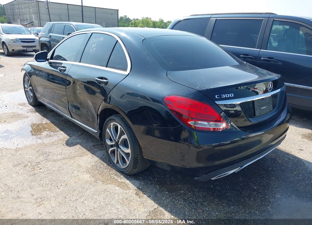 2017 MERCEDES-BENZ C 300 VIN: 55SWF4JB8HU188357