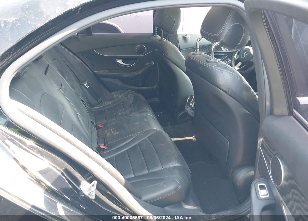 2017 MERCEDES-BENZ C 300 VIN: 55SWF4JB8HU188357