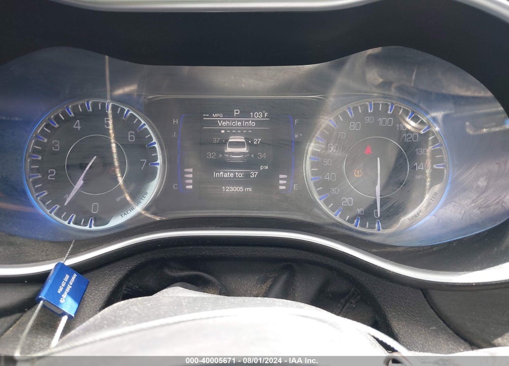2015 CHRYSLER 200 LIMITED VIN: 1C3CCCAB9FN676078