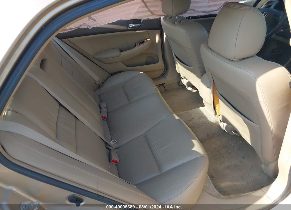 2005 HONDA ACCORD 3.0 EX VIN: 1HGCM66515A080368
