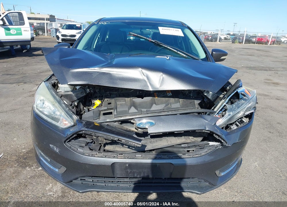 2015 FORD FOCUS TITANIUM VIN: 1FADP3N23FL262102