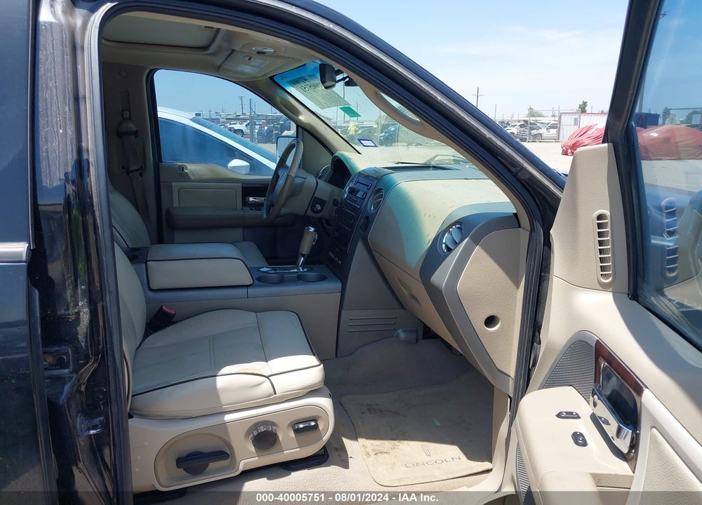 2006 LINCOLN MARK LT VIN: 5LTPW185X6FJ24637