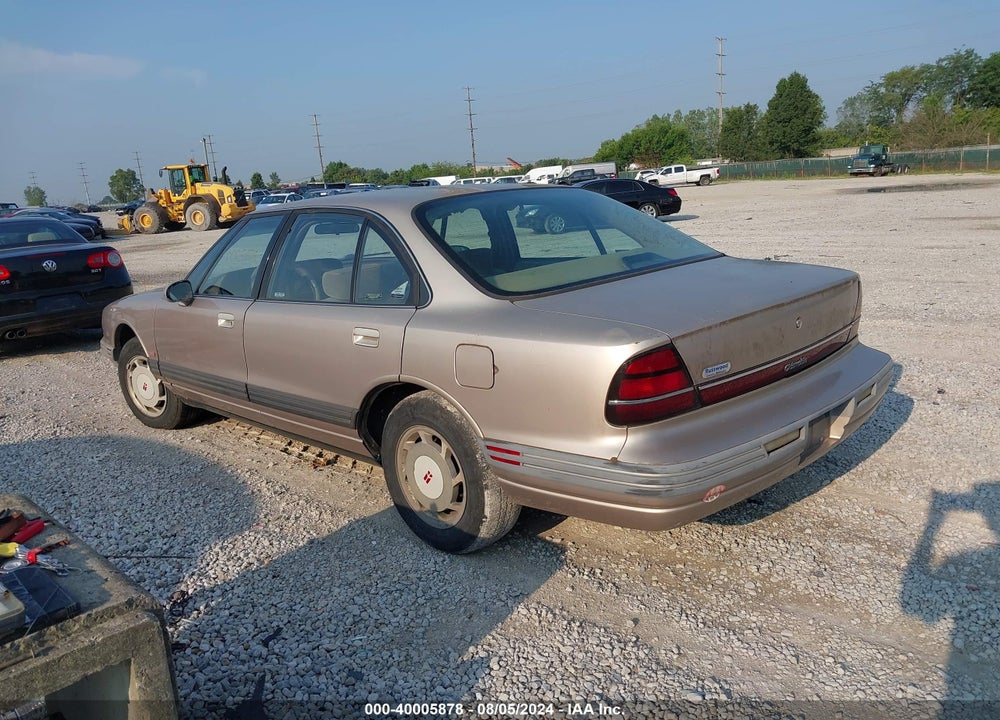 1993 OLDSMOBILE 88 ROYALE VIN: 1G3HN53L5PH329490