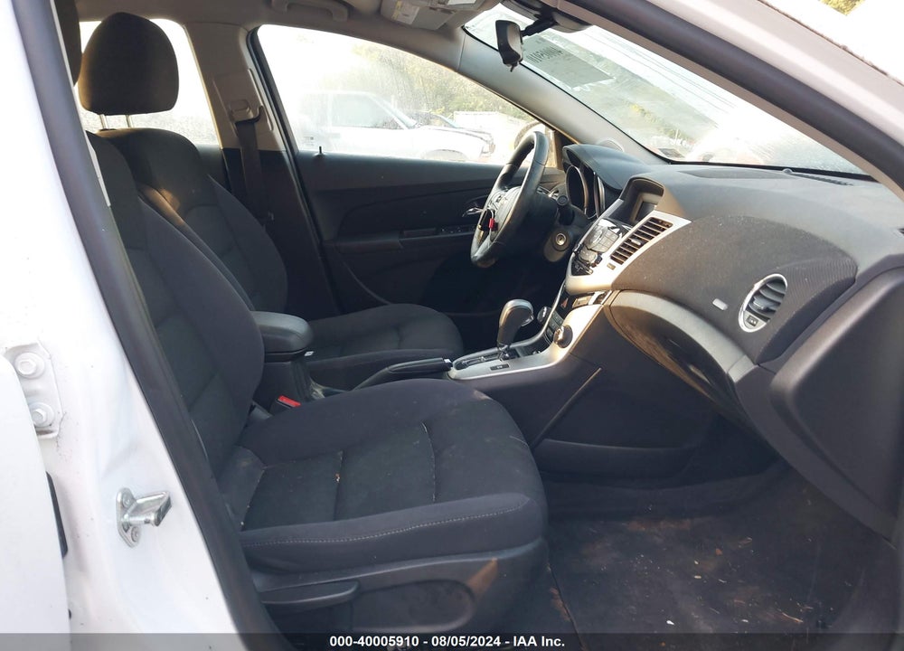 2015 CHEVROLET CRUZE 1LT AUTO VIN: 1G1PC5SB3F7118411