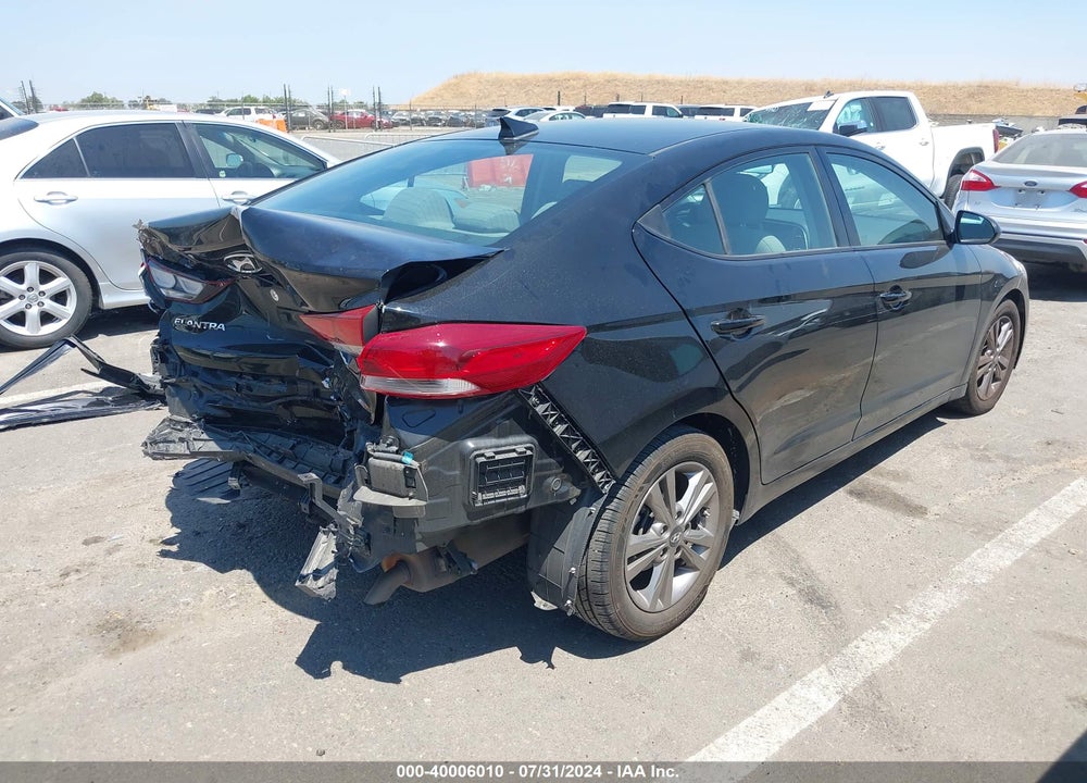2018 HYUNDAI ELANTRA SEL VIN: KMHD84LF3JU629310