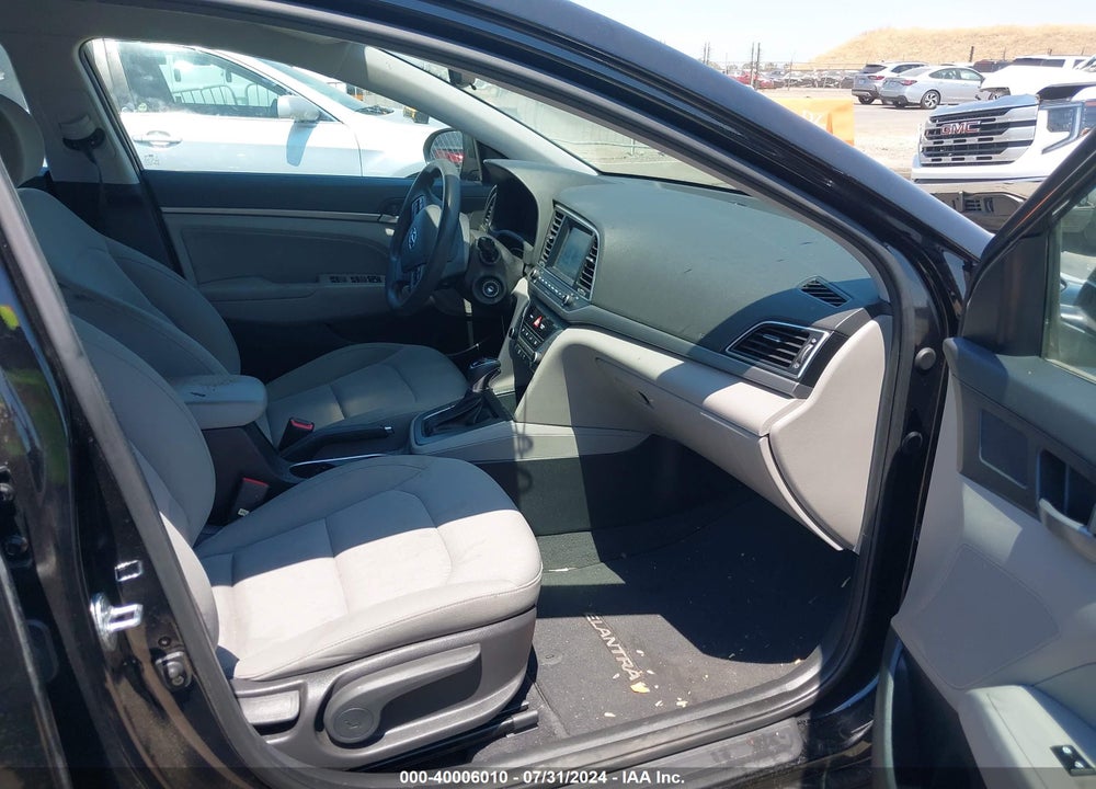 2018 HYUNDAI ELANTRA SEL VIN: KMHD84LF3JU629310