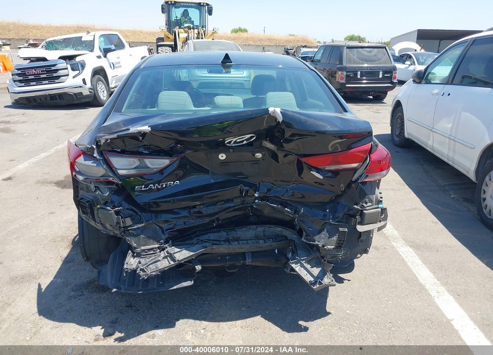 2018 HYUNDAI ELANTRA SEL VIN: KMHD84LF3JU629310