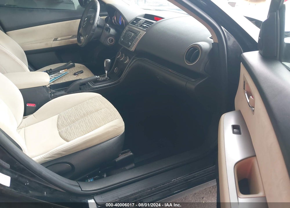 2009 MAZDA 6 I TOURING VIN: 1YVHP82A895M08808
