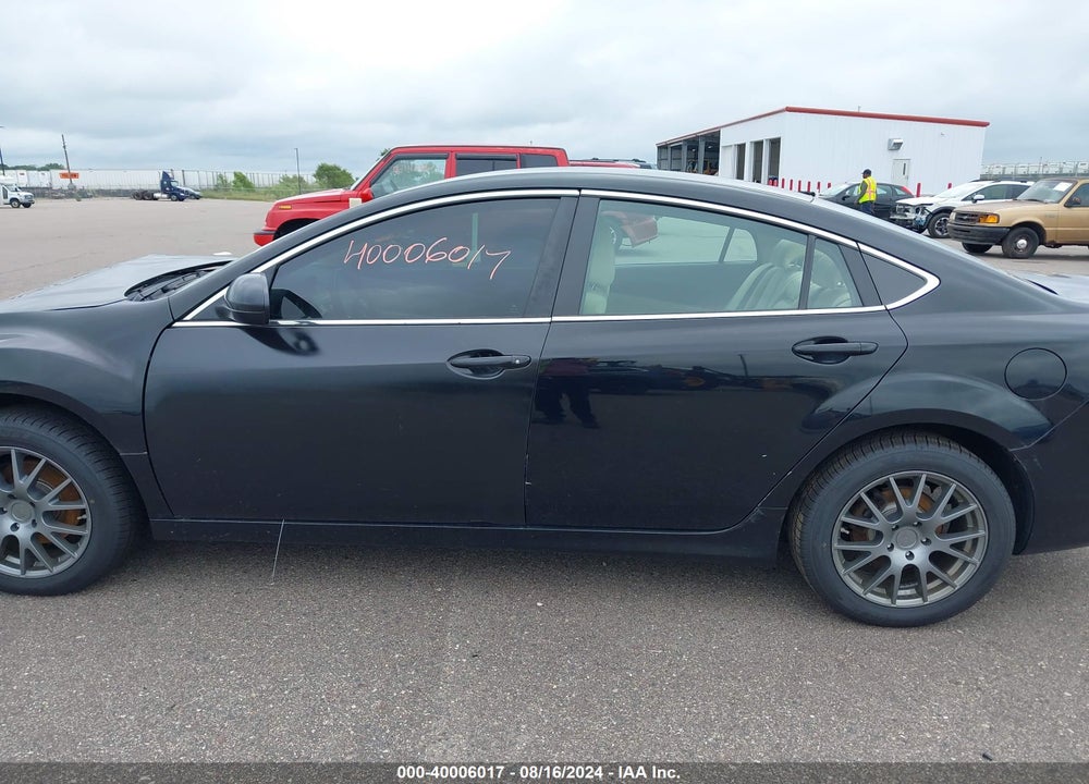 2009 MAZDA 6 I TOURING VIN: 1YVHP82A895M08808