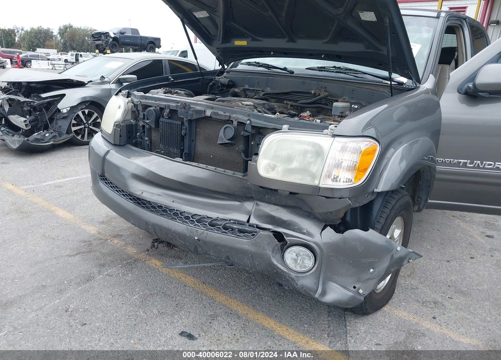 2005 TOYOTA TUNDRA LIMITED V8 VIN: 5TBET38125S488022