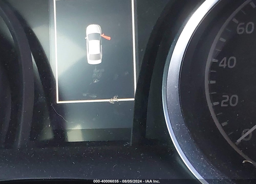 2018 TOYOTA CAMRY SE VIN: 4T1B11HK5JU587464