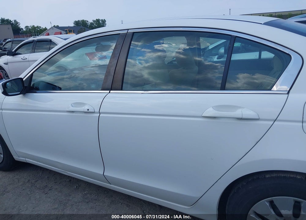 2010 HONDA ACCORD 2.4 LX VIN: 1HGCP2F30AA013835
