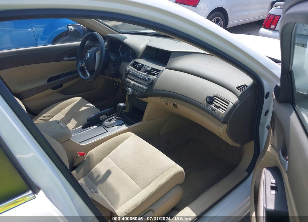 2010 HONDA ACCORD 2.4 LX VIN: 1HGCP2F30AA013835