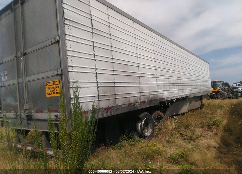 2011 UTILITY TRAILER MFG --- VIN: 1UYVS2536BM082912