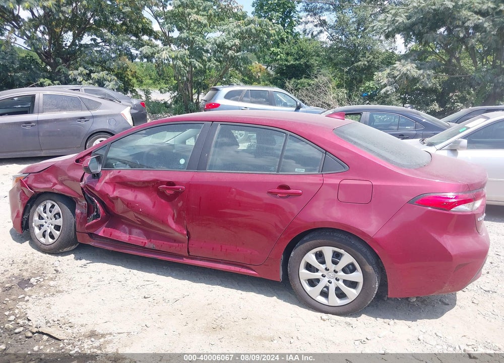 2022 TOYOTA COROLLA LE VIN: 5YFEPMAE8NP375196